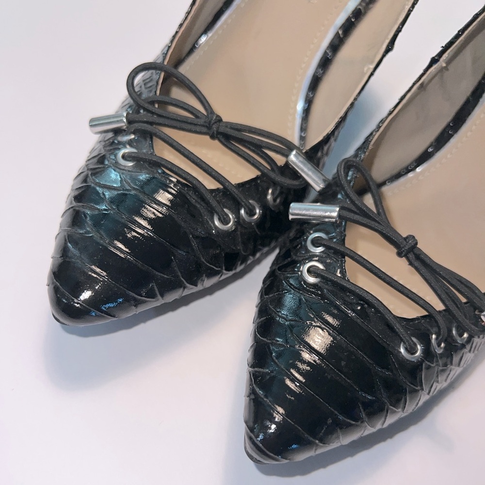 Rialto | Black Faux croc-embossed heels with bow |  New without box | Women’s 8